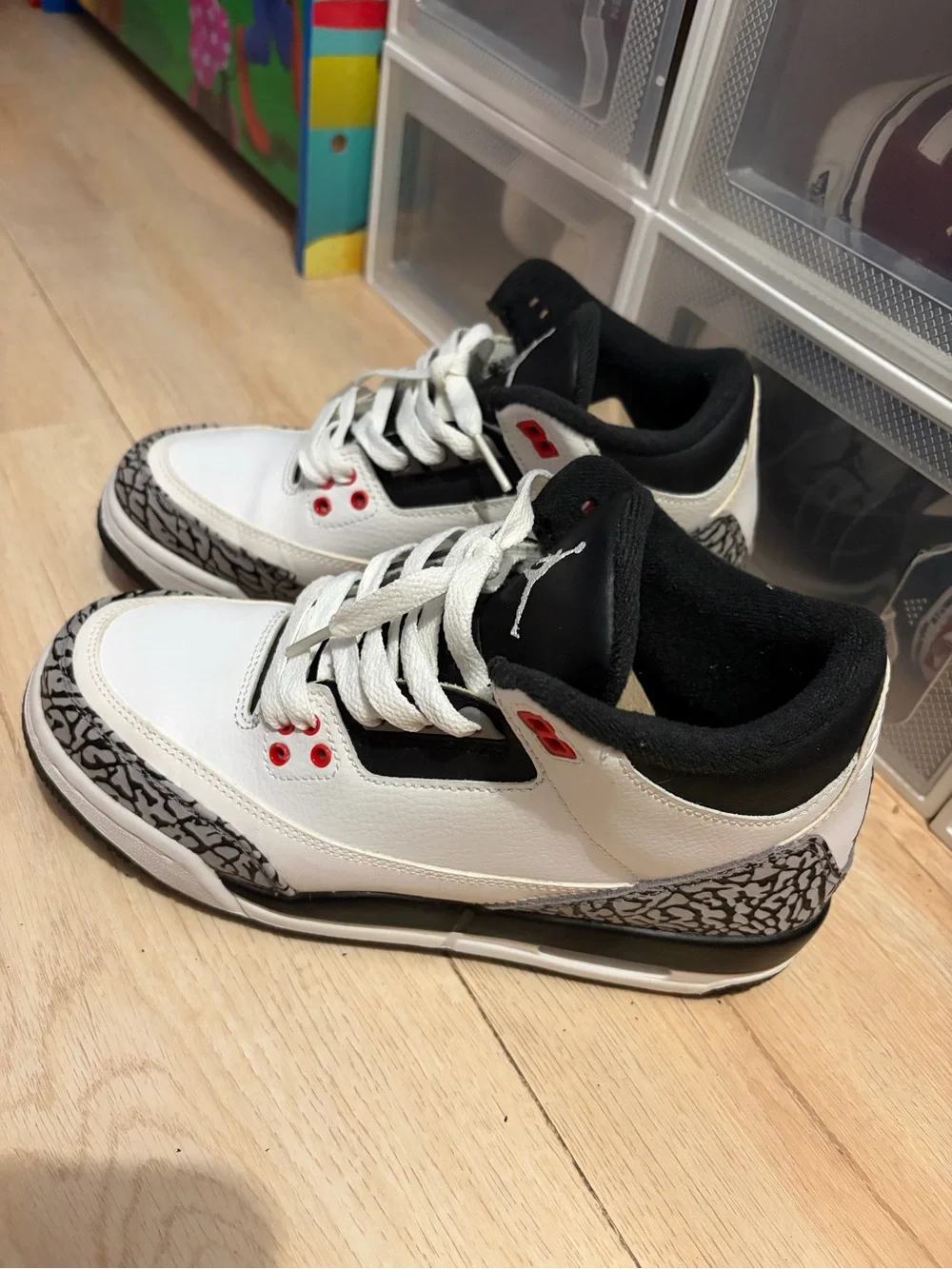 Jordan Kids White Black and Red Retro Elephant-Print Sneakers